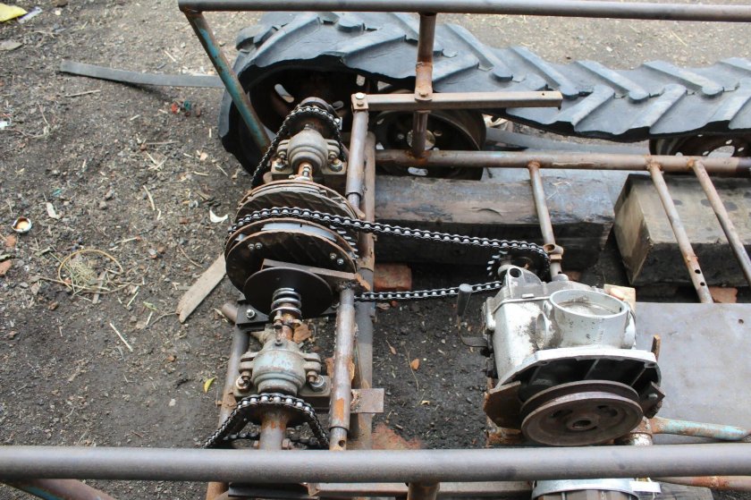 Механизм поворота вездехода Тингер