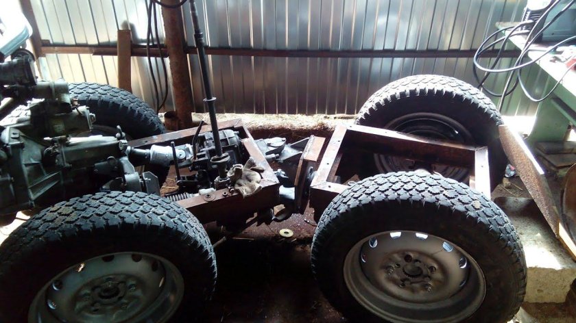 Мини трактор переломка с раздаткой