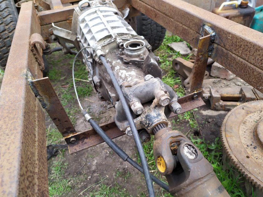 Минитрактор с мостом от ГАЗ 53