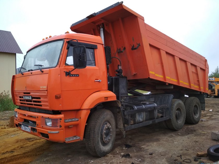 КАМАЗ самосвал 10т кубов