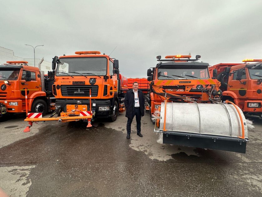 Выставка коммунальной техники