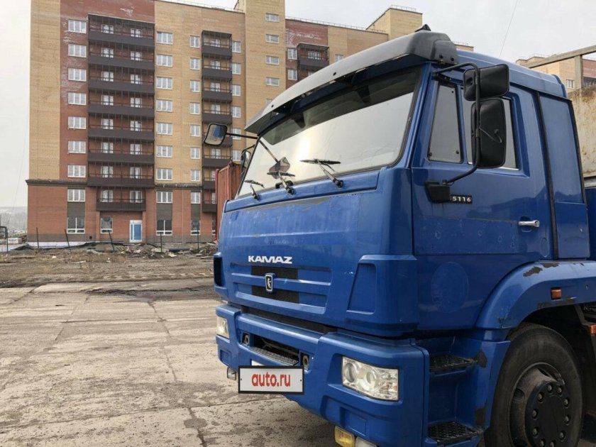 КАМАЗ 65116 синий