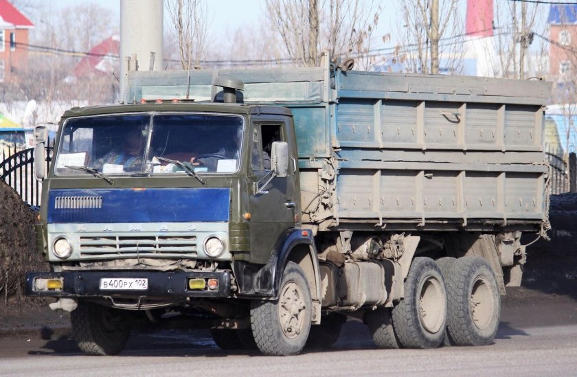 КАМАЗ 55102 самосвал