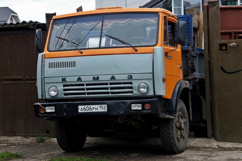КАМАЗ 55102