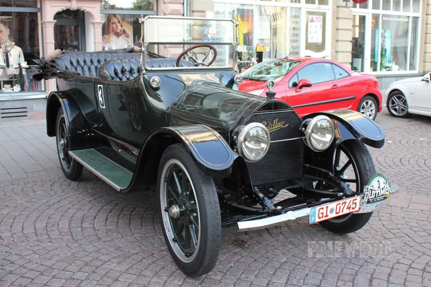 Cadillac 1915