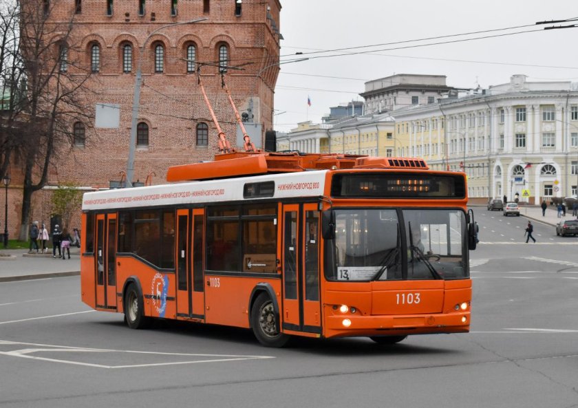 СВАРЗ-6235.00 троллейбус