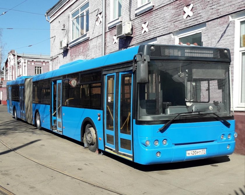 ЛИАЗ 6213.22 Н 417 РТ 77