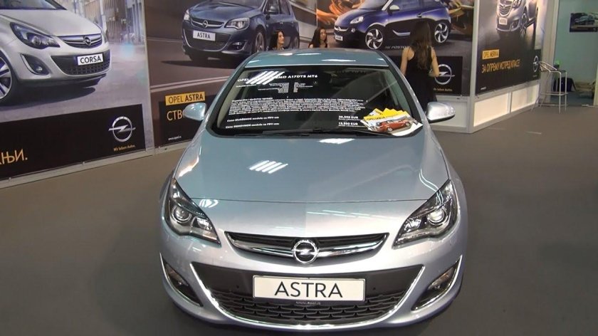 Опель Космо