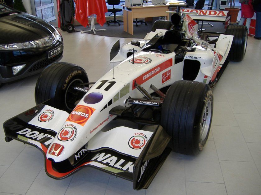 Honda ra106