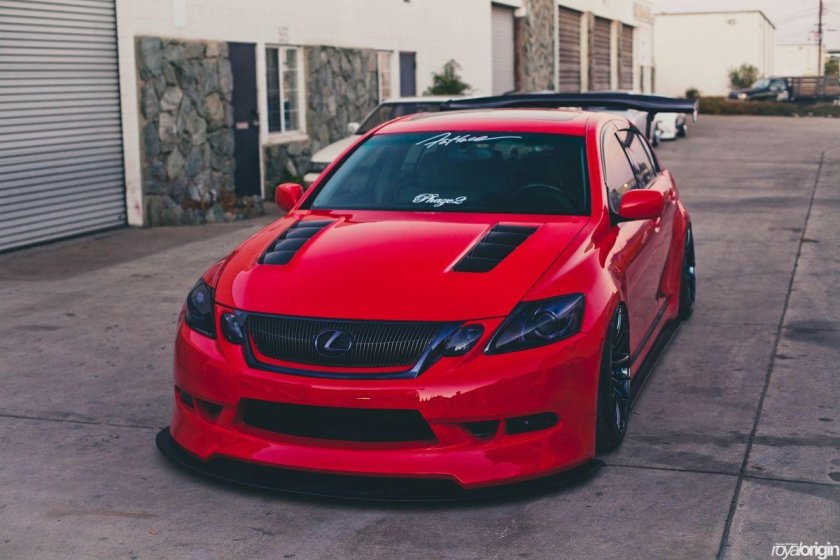 Лексус gs300 красный