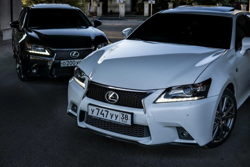 Сплиттер Lexus GS