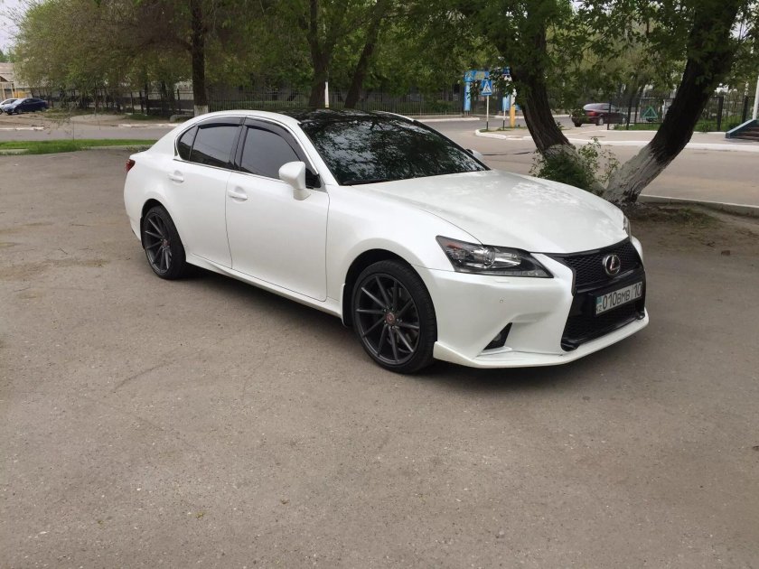 Лексус GS 350 2014 белый