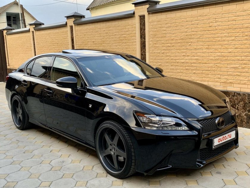 Lexus GS 4 Black