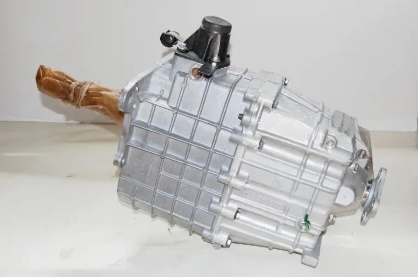 Коробка передач 33081-1700010 ГАЗ