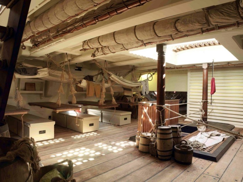 HMS Victory каюта капитана