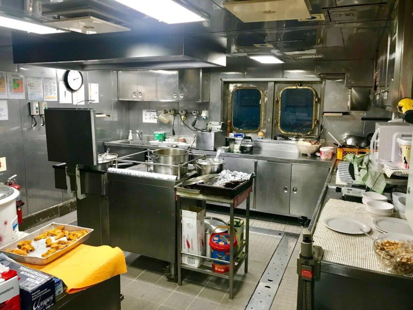 Камбуз на корабле