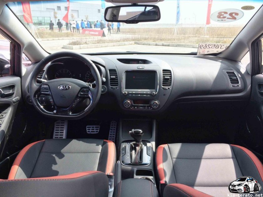 Киа Церато 4 салон