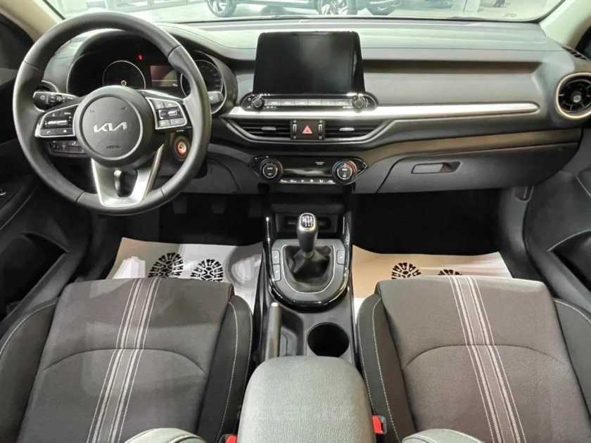 Киа Церато 2023 ручка для переключения передач