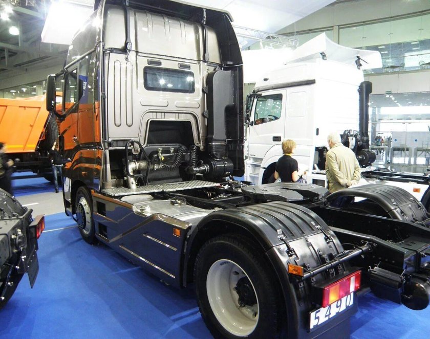 Новый КАМАЗ 5490