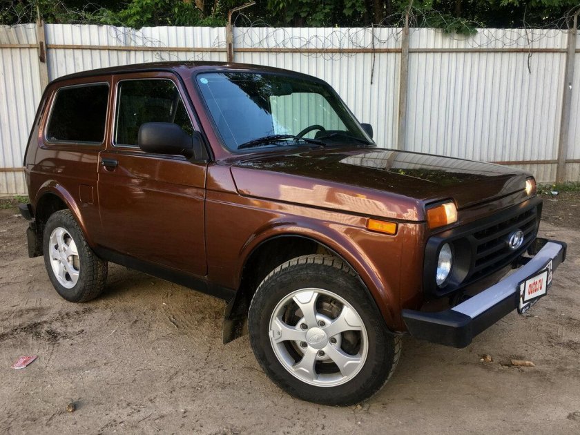 Нива Урбан цвет Терра