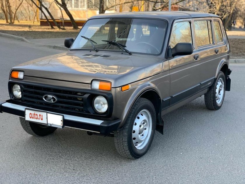 Lada (ВАЗ) 2131 (4x4)