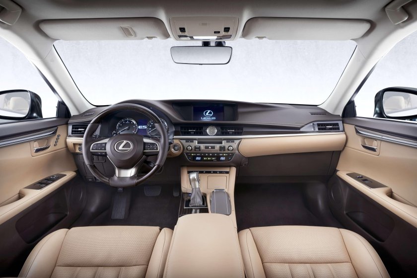Lexus es 250 новый