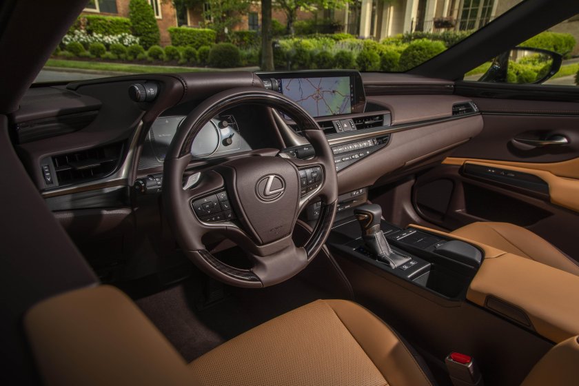 Lexus es 250 2020 салон