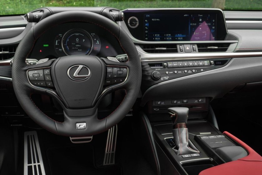 Lexus es 350 2019 салон