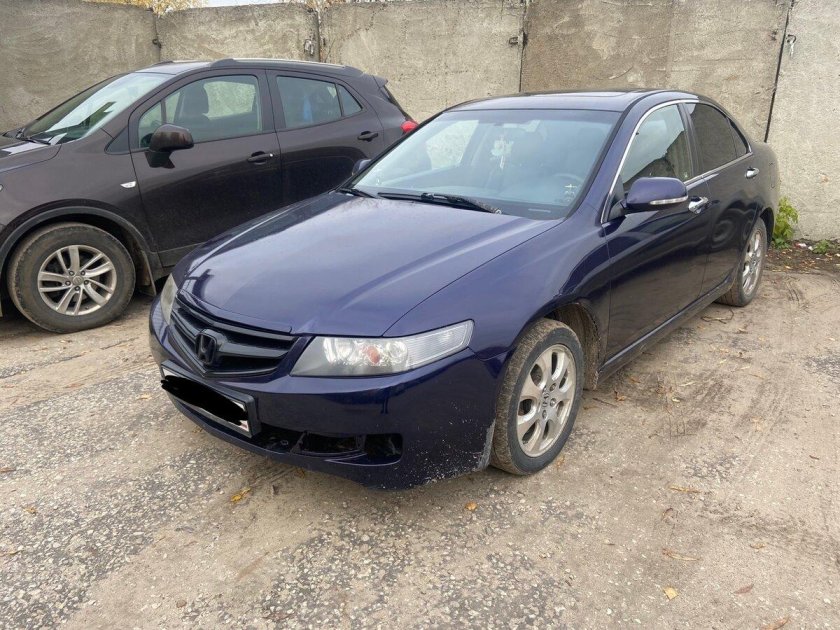 Хонда Аккорд 2004 года