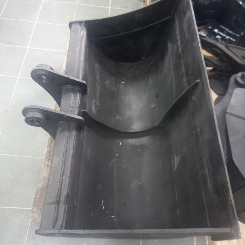 Диффузор вентилятора w202