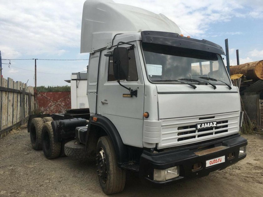КАМАЗ 54115 тягач