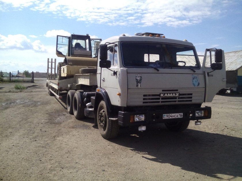 КАМАЗ 54115 седельный тягач