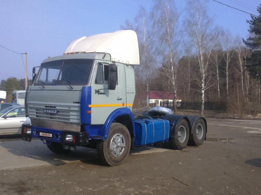 КАМАЗ 54115 седельный тягач