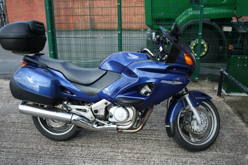 Хонда Девиль 650