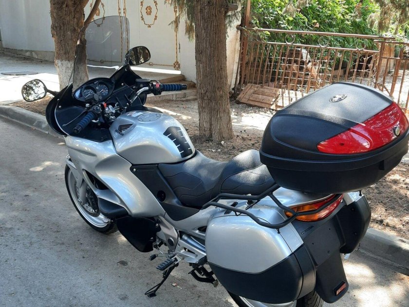 Ветровик на хонду НТ 650 деаувилль