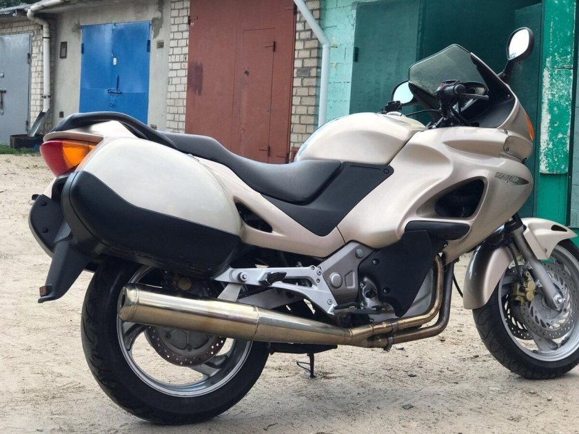 Honda nt650v Deauville маятник