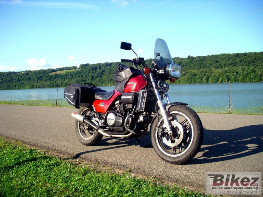 Honda VF 750cs Sabre