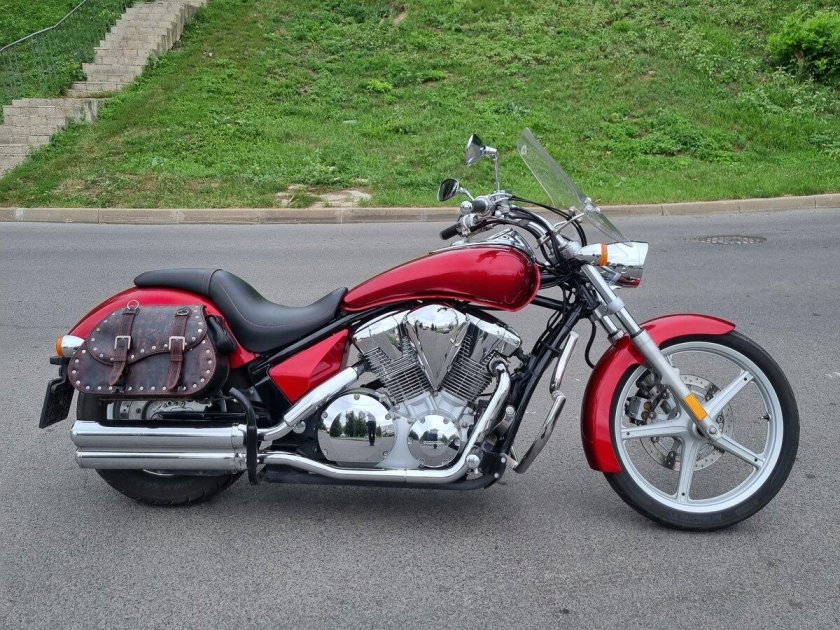 Honda vt1300cs Sabre