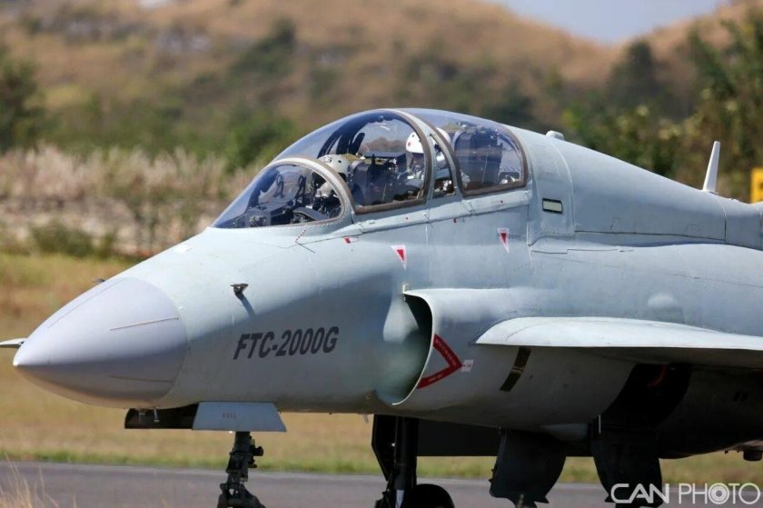 Истребитель Jl-9