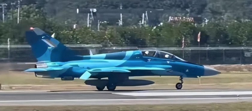 Guizhou Jl-9 FTC-2000 Mountain Eagle