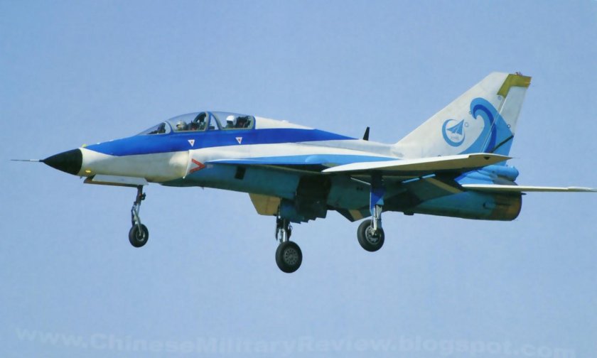 Guizhou Jl-9 FTC-2000 Mountain Eagle