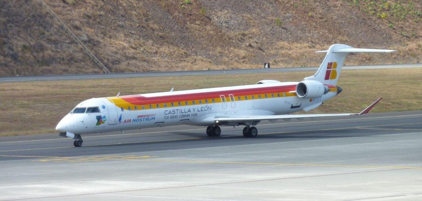 Canadair Regional Jet 900