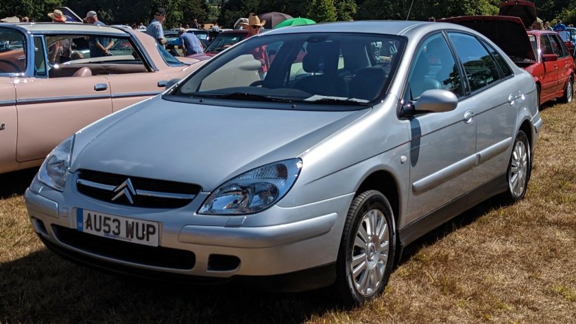Ситроен 2003 года