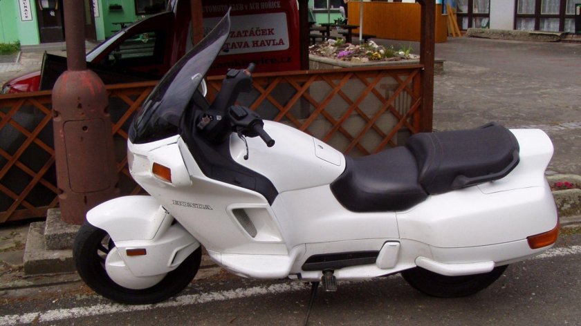Honda pc800 Pacific Coast
