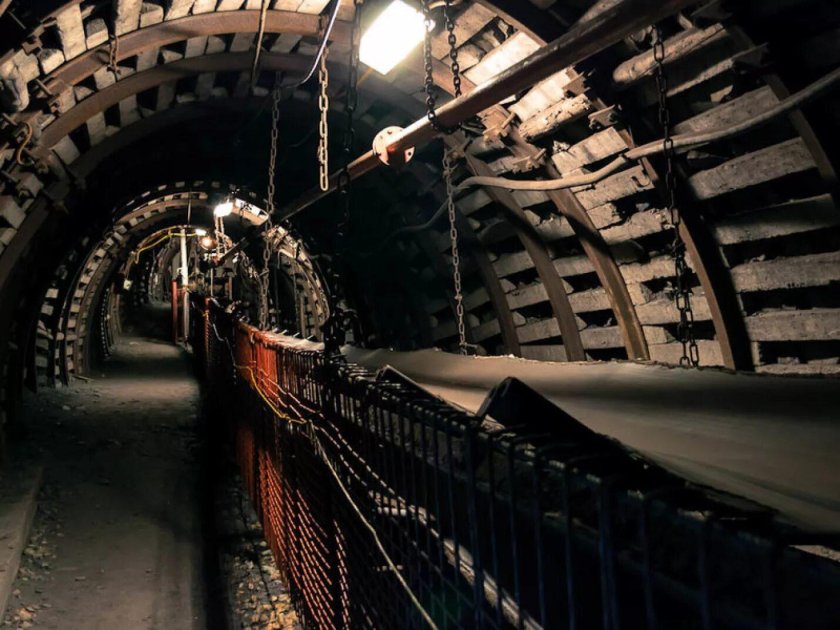 Шахтный ленточный конвейер 1л120