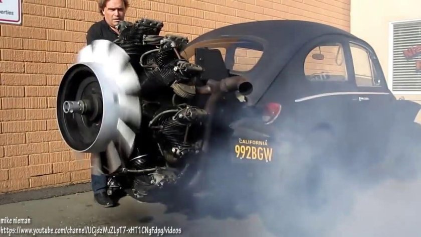 Фольксваген Жук с реактивным двигателем