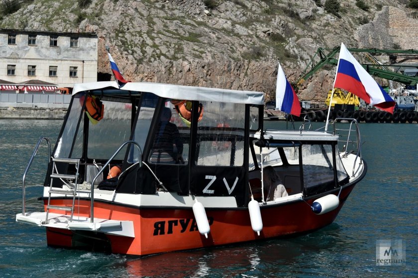 Вчерашний парад катеров в Балаклаве на набережной