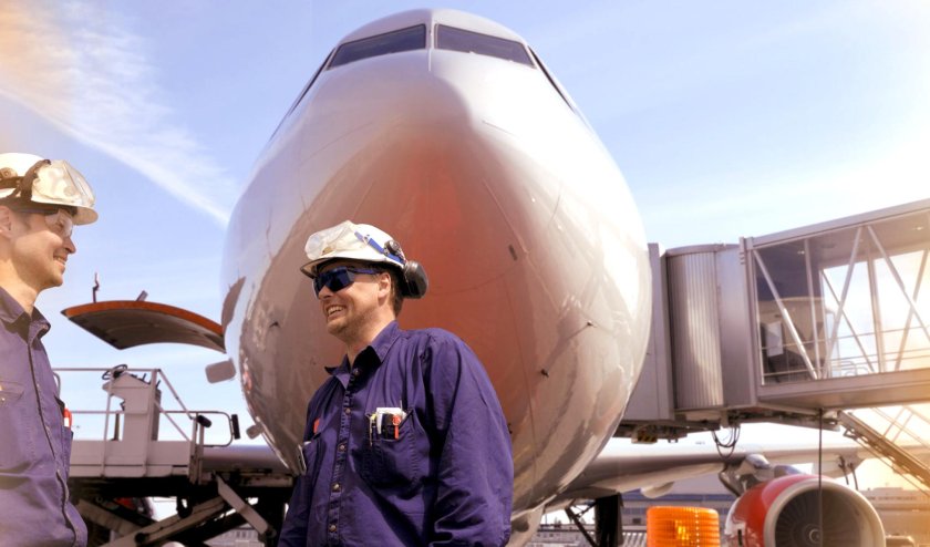 Авиационный механик (авиамеханик)