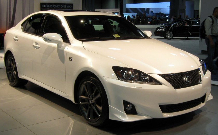 Лексус ИС 250 2011