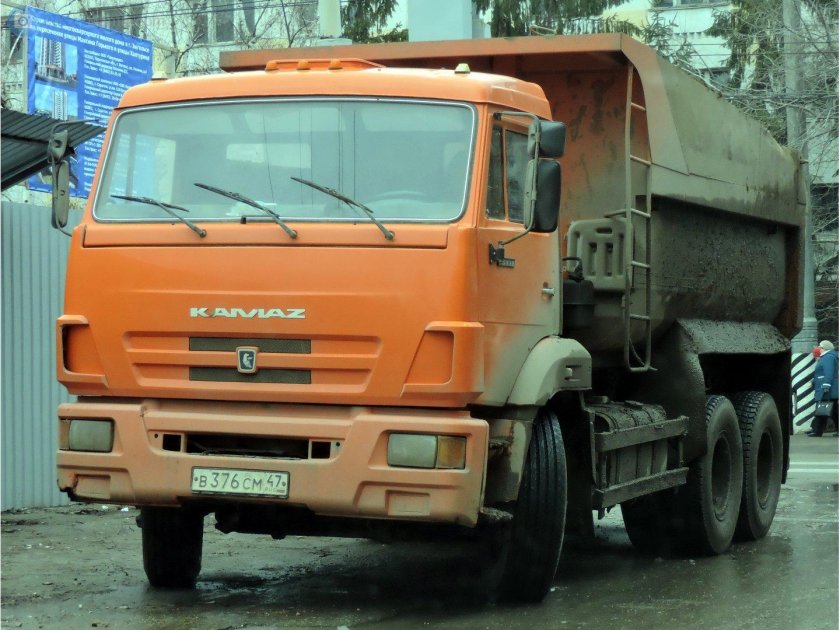 КАМАЗ 65115 совок